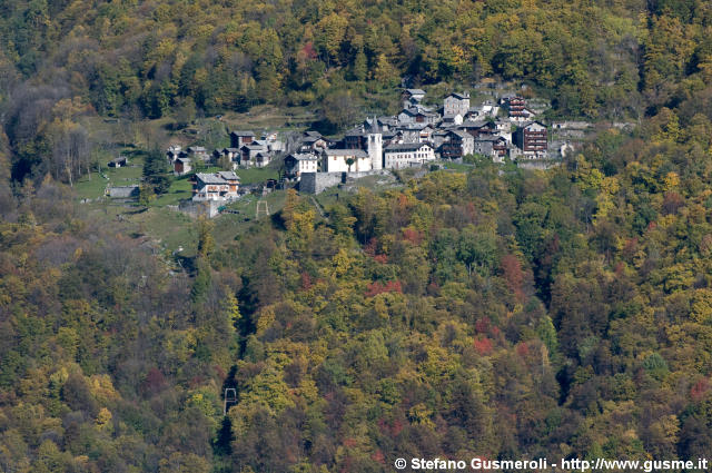  Savogno - click to next image