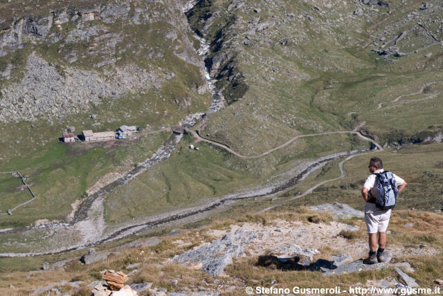  Arrivando all'Alpe Pian del Nido - click to next image