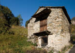 20071104_144510 Stalla fienile