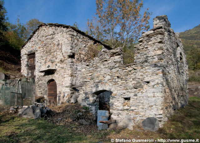 Rustico - click to next image