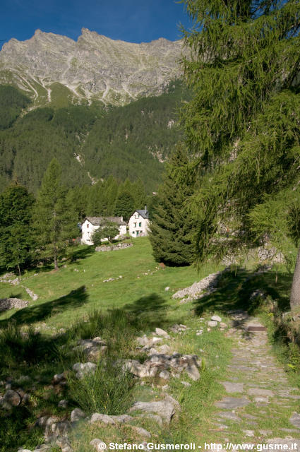  Sentiero per Caurga - click to next image