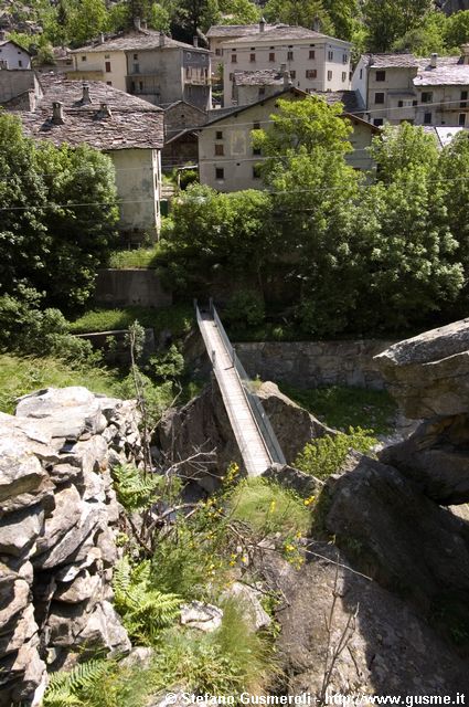  Passerella verso Cimaganda - click to next image