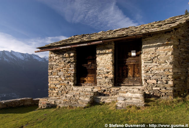  Rustico - click to next image