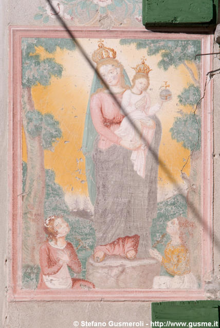  Madonna a Lirone - click to next image
