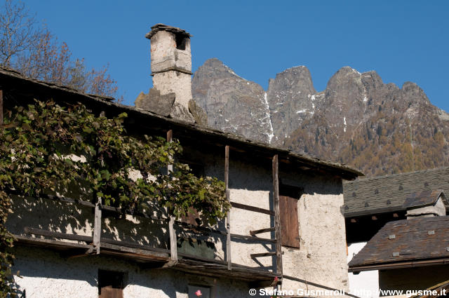  Rustico - click to next image