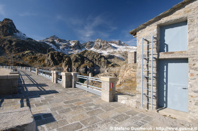  Sulla diga del Truzzo - click to next image