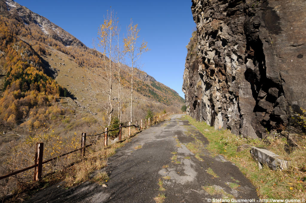  Tratto di strada - click to next image