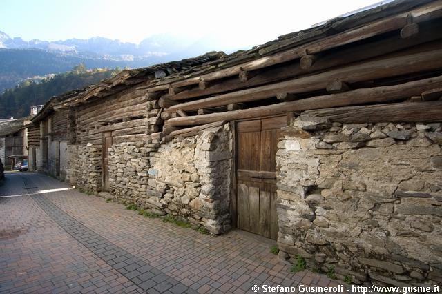  Contrada di Specc - click to next image